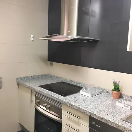 Comfortable In The Centre Of 60 M² Parking *
